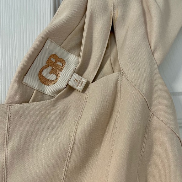 GB Beige Dress - Picture 4 of 9